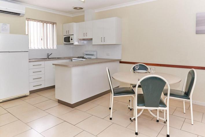 Api Pelican Beach Front Apartments Kalbarri Exterior foto