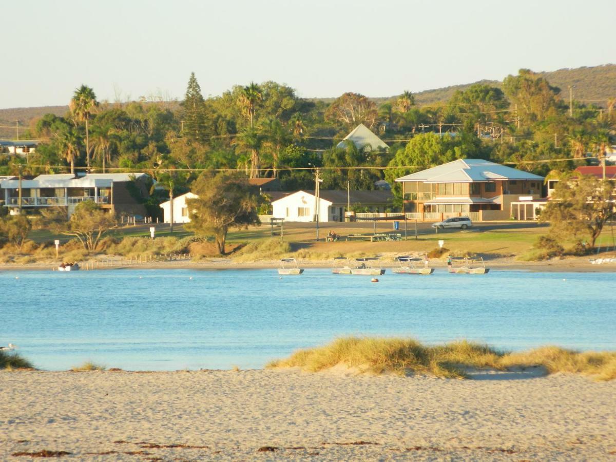 Api Pelican Beach Front Apartments Kalbarri Exterior foto